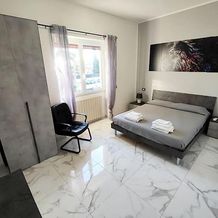 Intero Appartamento Casa Vacanze "Il Pino" Roma Infernetto Εξωτερικό φωτογραφία